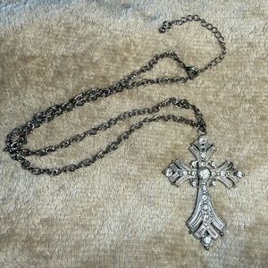 Rhinestone Cross Pendant with Rolo Chain Lobster Clasp Long Necklace Silver Tone